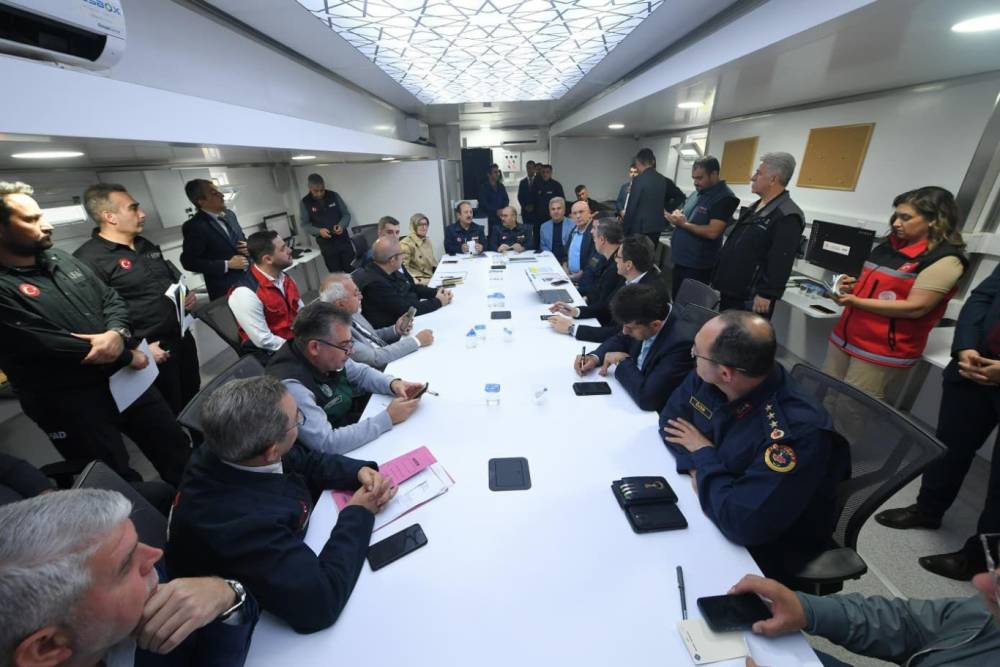 Sındırgı depremi sonrası koordinasyon toplantısı ger&ccedil;ekleştirildi