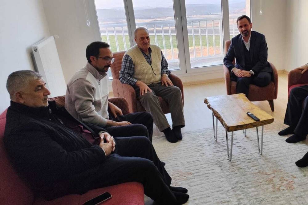 H&Uuml;DA PAR&rsquo;dan pitbull saldırısına uğrayan aileye ziyaret