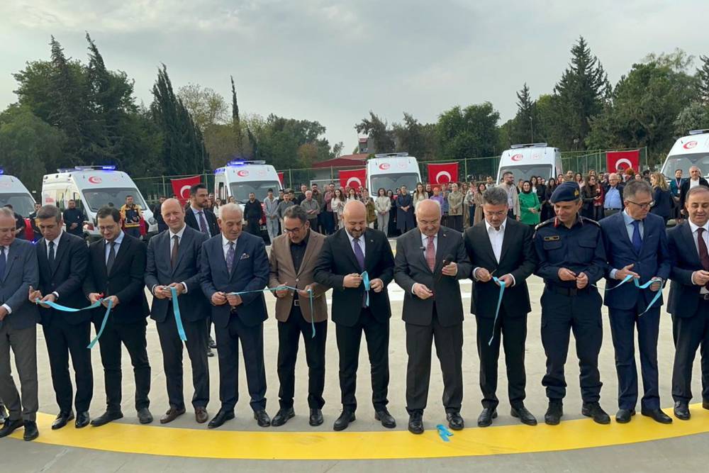 Adana'da 15 ambulansın teslim t&ouml;reni ger&ccedil;ekleştirildi