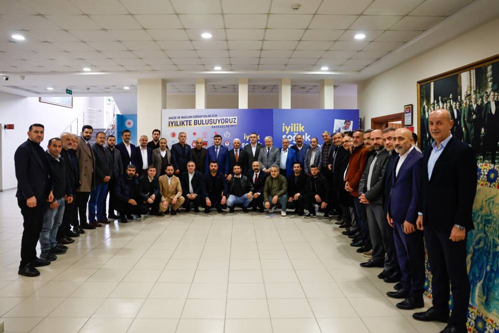 42 STK Gazze ve mazlum coğrafyalar i&ccedil;in bir araya geldi