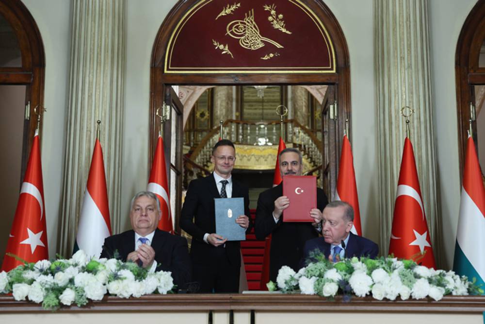 T&uuml;rkiye ile Macaristan arasında 16 anlaşma imzalandı