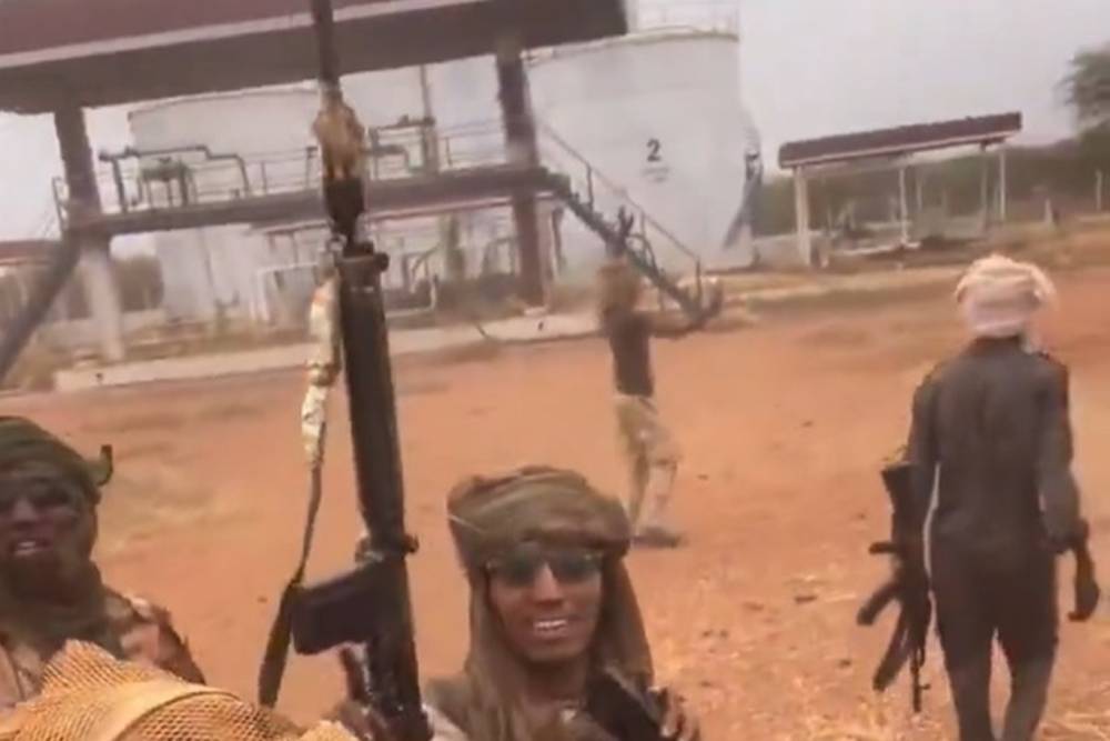 HDK, Sudan'daki &ouml;nemli petrol merkezini ele ge&ccedil;irdi