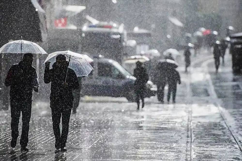 İ&ccedil;işleri Bakanlığından 15 il i&ccedil;in "sarı" kodlu kuvvetli yağış uyarısı