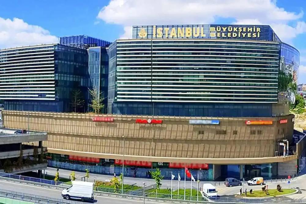 İBB yolsuzluk davasında 9 sanık i&ccedil;in tahliye kararı