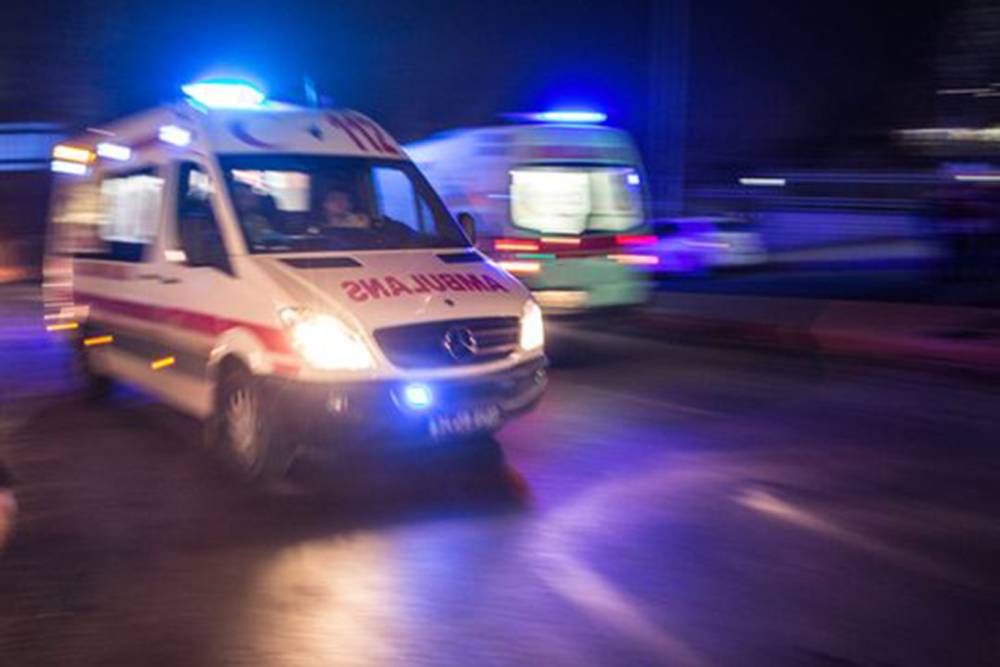 Şanlıurfa&rsquo;da kontrolden &ccedil;ıkan otomobil şarampole devrildi: 3 &ouml;l&uuml;, 1 yaralı