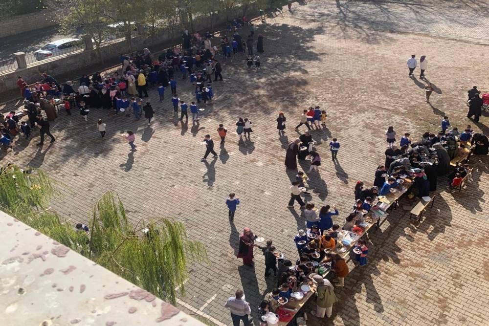 Ağrı'da ki okullarda Gazze'ye yararına kermes d&uuml;zenlendi