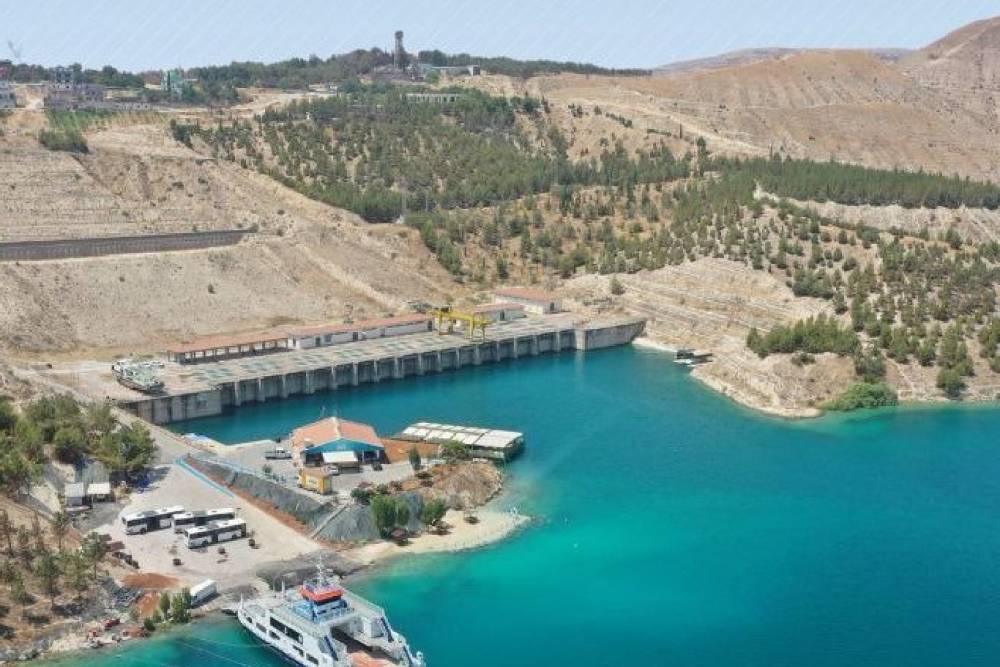 Barak Ovası, Fırat Nehri&rsquo;nin sularıyla buluşuyor: 10 bin kişiye istihdam sağlanacak