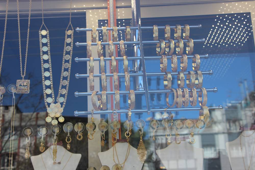 Kuyumcu Y&uuml;zge&ccedil;: Altın uzun vadede yeniden y&uuml;kselişe ge&ccedil;ecek