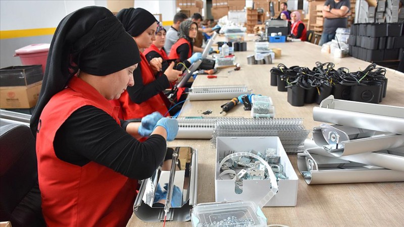 Isıtıcı siparişleri nedeniyle &uuml;retimini iki katına &ccedil;ıkardı