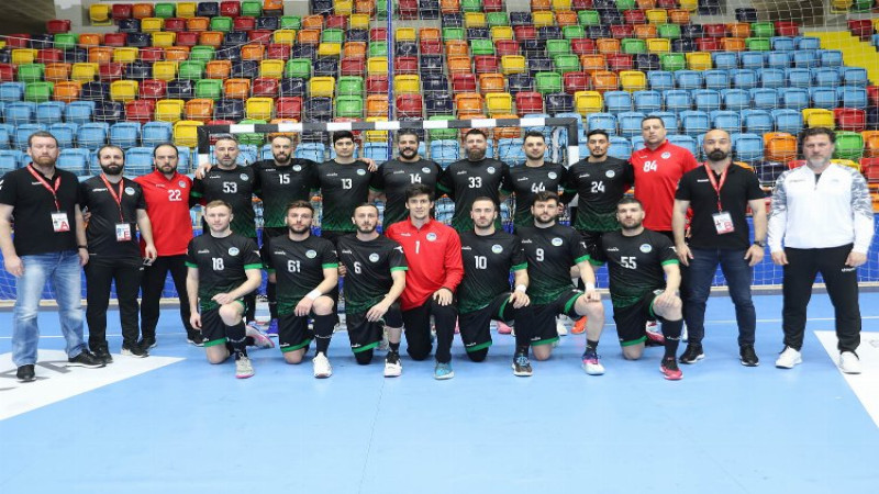 Sakarya Trabzon&rsquo;da zirve takibini s&uuml;rd&uuml;rd&uuml;