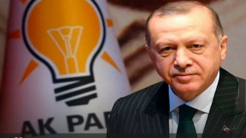 AK Parti'de listeler son şeklini aldı... İstisnasız &uuml;&ccedil; d&ouml;nem kuralı uygulandı