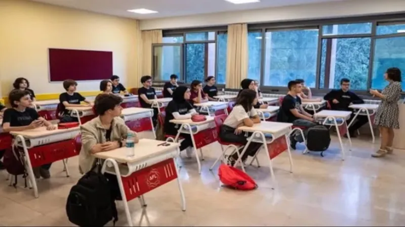 &Ouml;zel okul fiyatları cep yakıyor